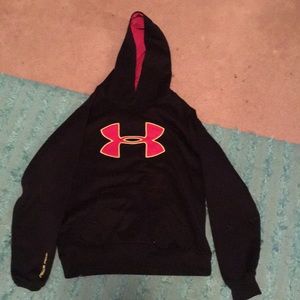 Black under armour sweatshirt.